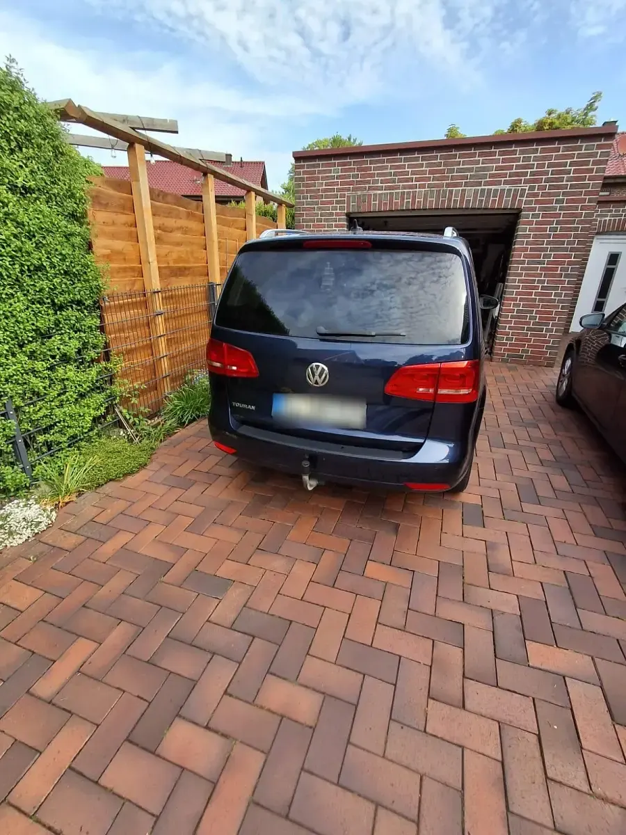 Używany VW Touran Style 140 KM (102 kW) 2012 Niebieski Minivan