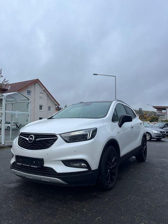 Weiß Gebraucht 2018 Opel Mokka X Color Innovation SUV | 11.300 € (Fairer Preis) - Bild 1/4