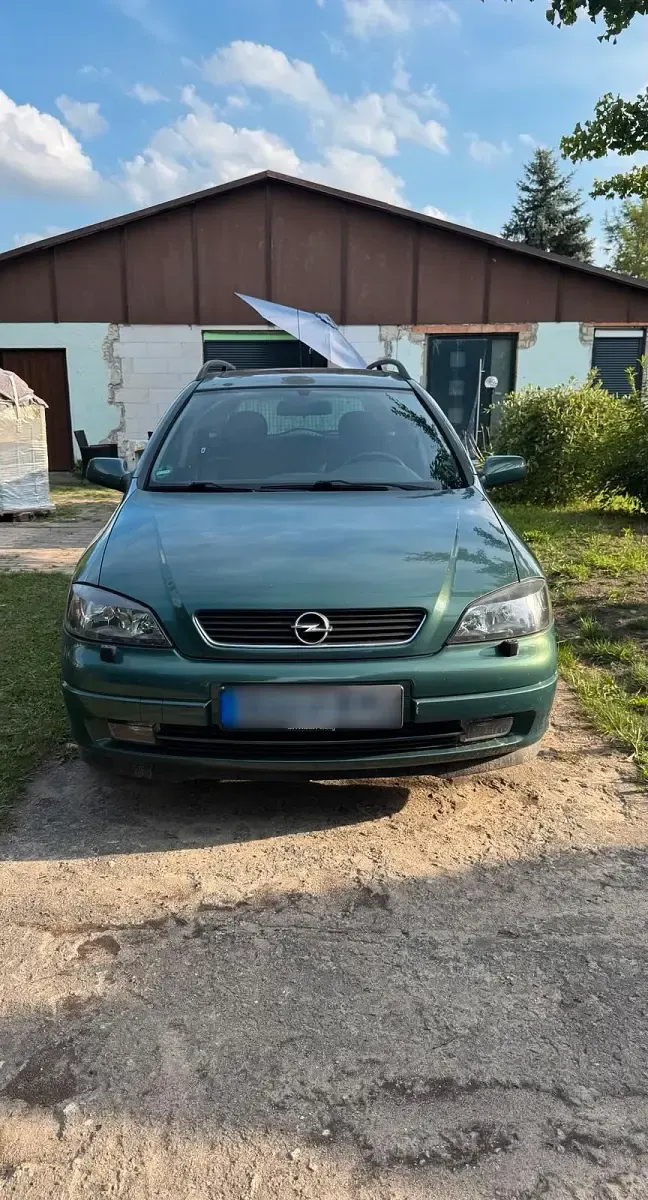 Gebraucht Opel Astra 125 PS (91 kW) 2002 Grün Kombi