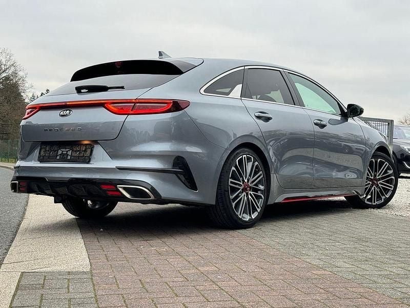 Gebraucht Kia ProCeed GT 204 PS (150 kW) 2021 Silber Kleinwagen