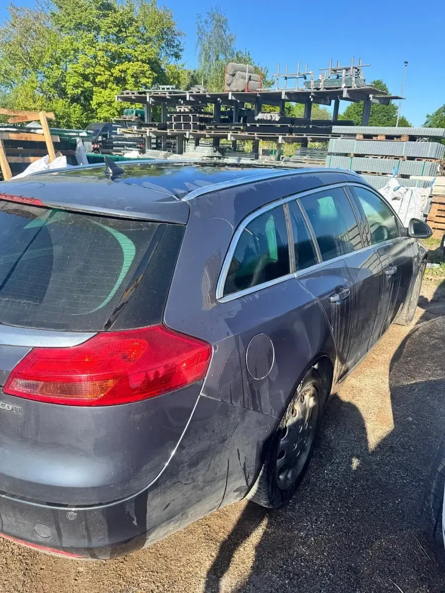 Gebraucht Opel Insignia 160 PS (117 kW) 2009 Blau Kombi