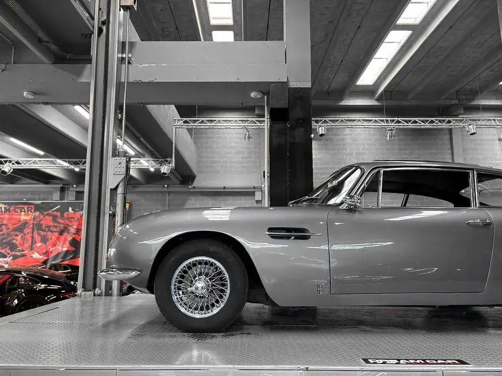 Gebraucht Aston Martin DB6 286 PS (210 kW) 1967 Grau