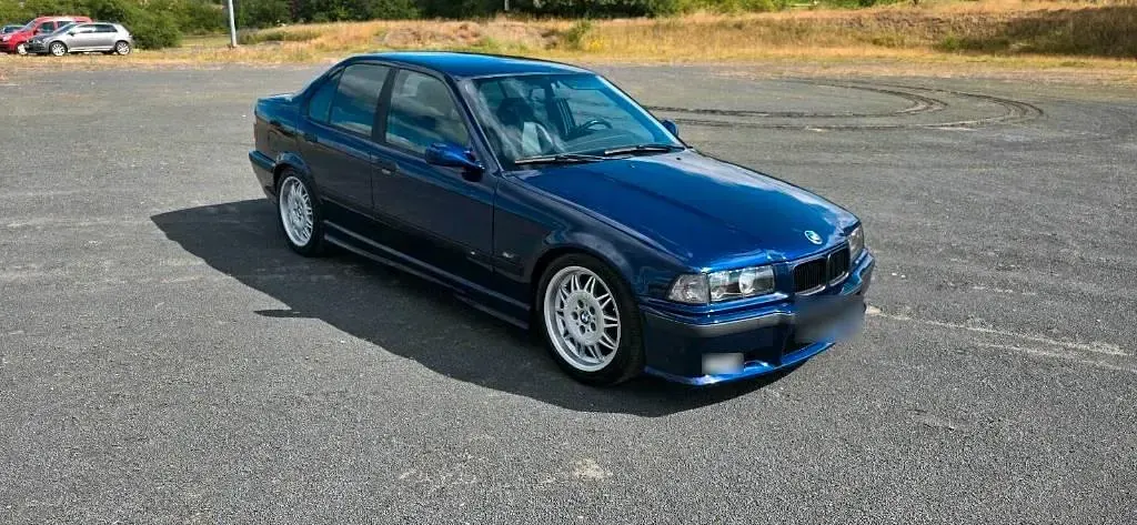Gebraucht BMW 328 193 PS (141 kW) 1996 Blau Limousine