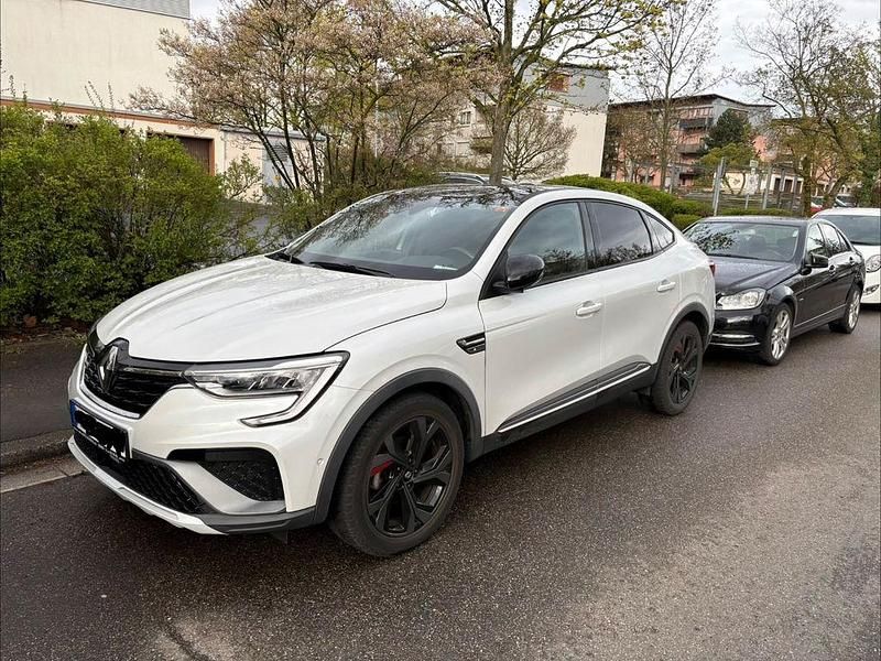 Gebraucht Renault Arkana R.S. 158 PS (116 kW) 2022 Weiß SUV