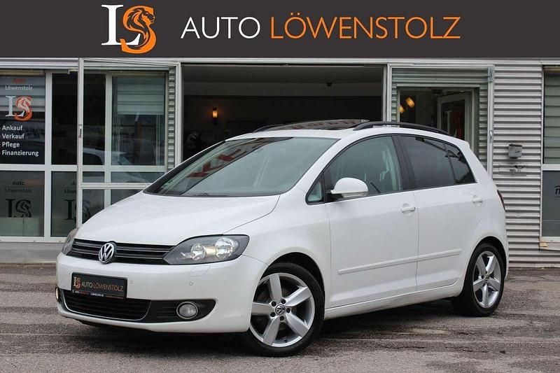 Candyweiss Gebraucht 2014 VW Golf Plus Cross Life Van / Kleinbus | 9.490 € (Fairer Preis) - Bild 1/4