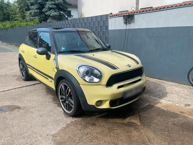 Gelb Gebraucht 2011 Mini Cooper Countryman SUV | 5.900 € - Bild 1/4