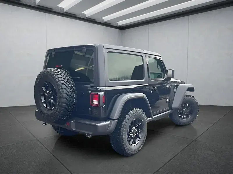 Neu Jeep Wrangler 272 PS (200 kW) 2026 Schwarz SUV