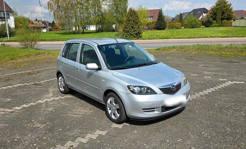 Second-hand Mazda 2 85 CP (62 kW) 2005 Argintiu Hatchback