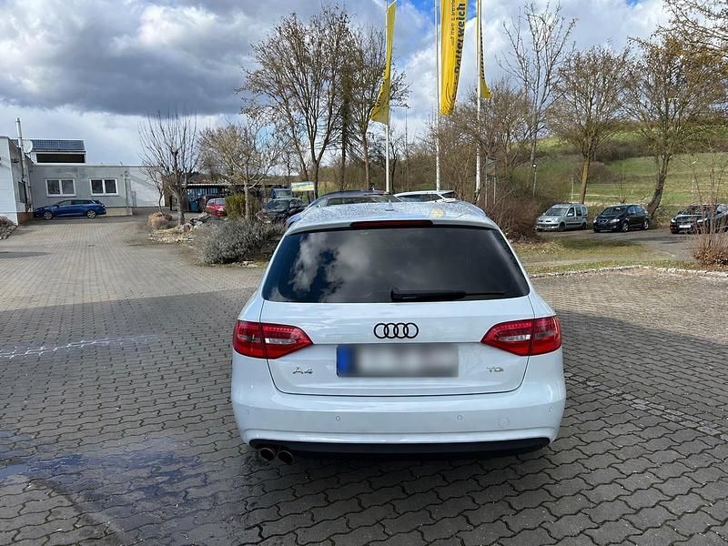 Gebraucht Audi A4 S-Line 190 PS (139 kW) 2015 Weiß Kombi