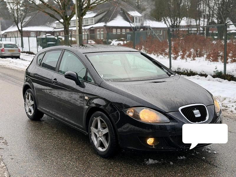 Gebraucht Seat Leon 102 PS (75 kW) 2007 Schwarz Kleinwagen