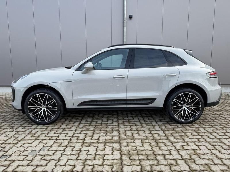 Gebraucht Porsche Macan 265 PS (194 kW) 2023 Grau SUV