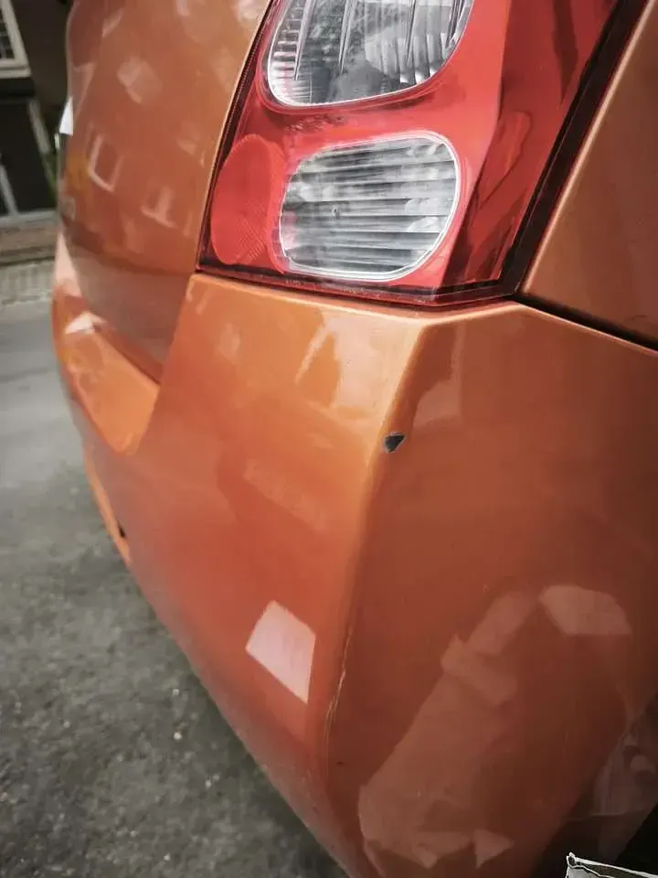 Usata Renault Twingo Dynamique 76 CV (55 kW) 2008 Arancione Utilitaria