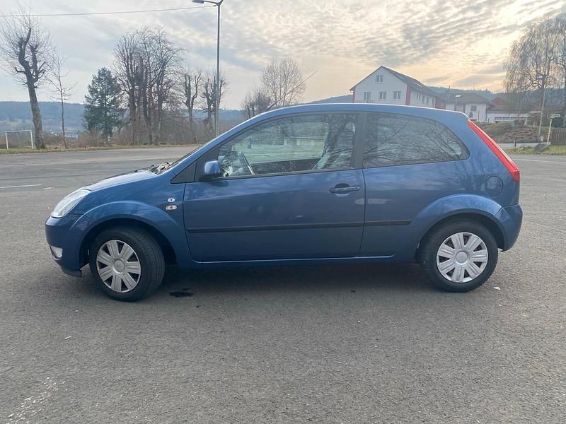 Gebraucht Ford Fiesta 69 PS (50 kW) 2025 Blau Kleinwagen