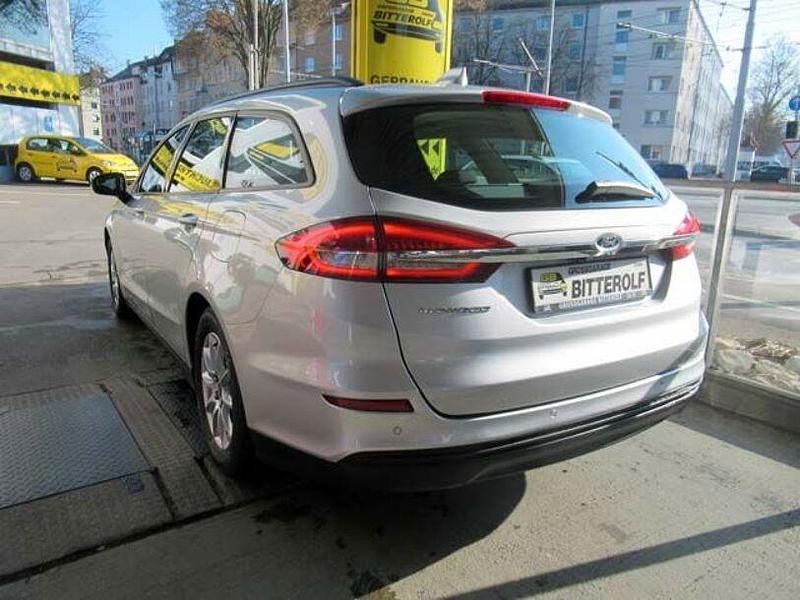 Gebraucht Ford Mondeo 150 PS (110 kW) 2020 Silber Kombi