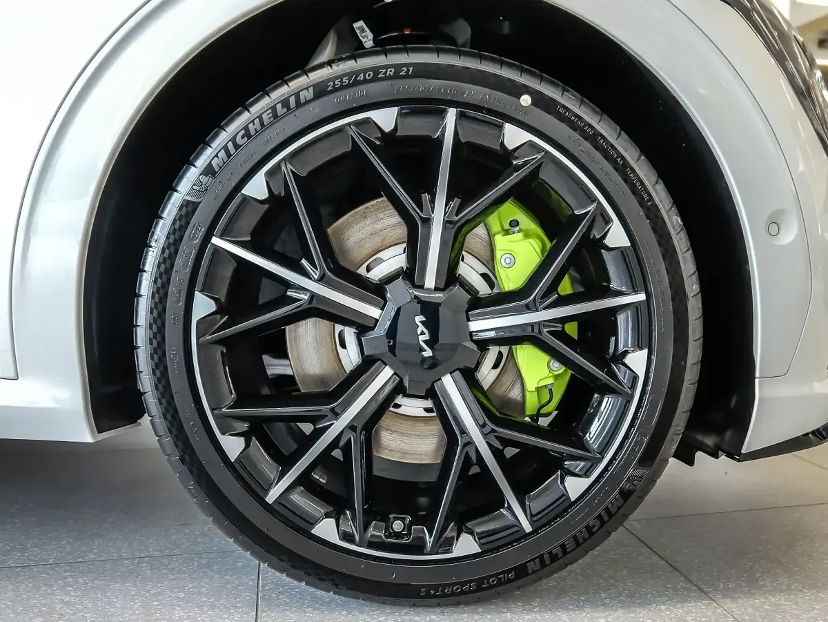 Neu Kia EV6 GT 447 kW (609 PS) 2026 Weiß SUV