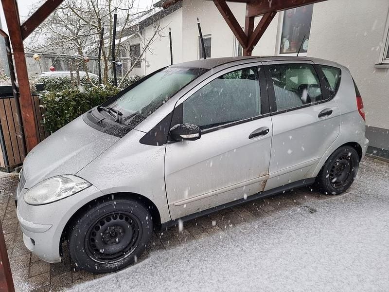 Silber Gebraucht 2007 Mercedes A180 Classic Van / Kleinbus | 1.100 € (Superpreis) - Bild 1/3