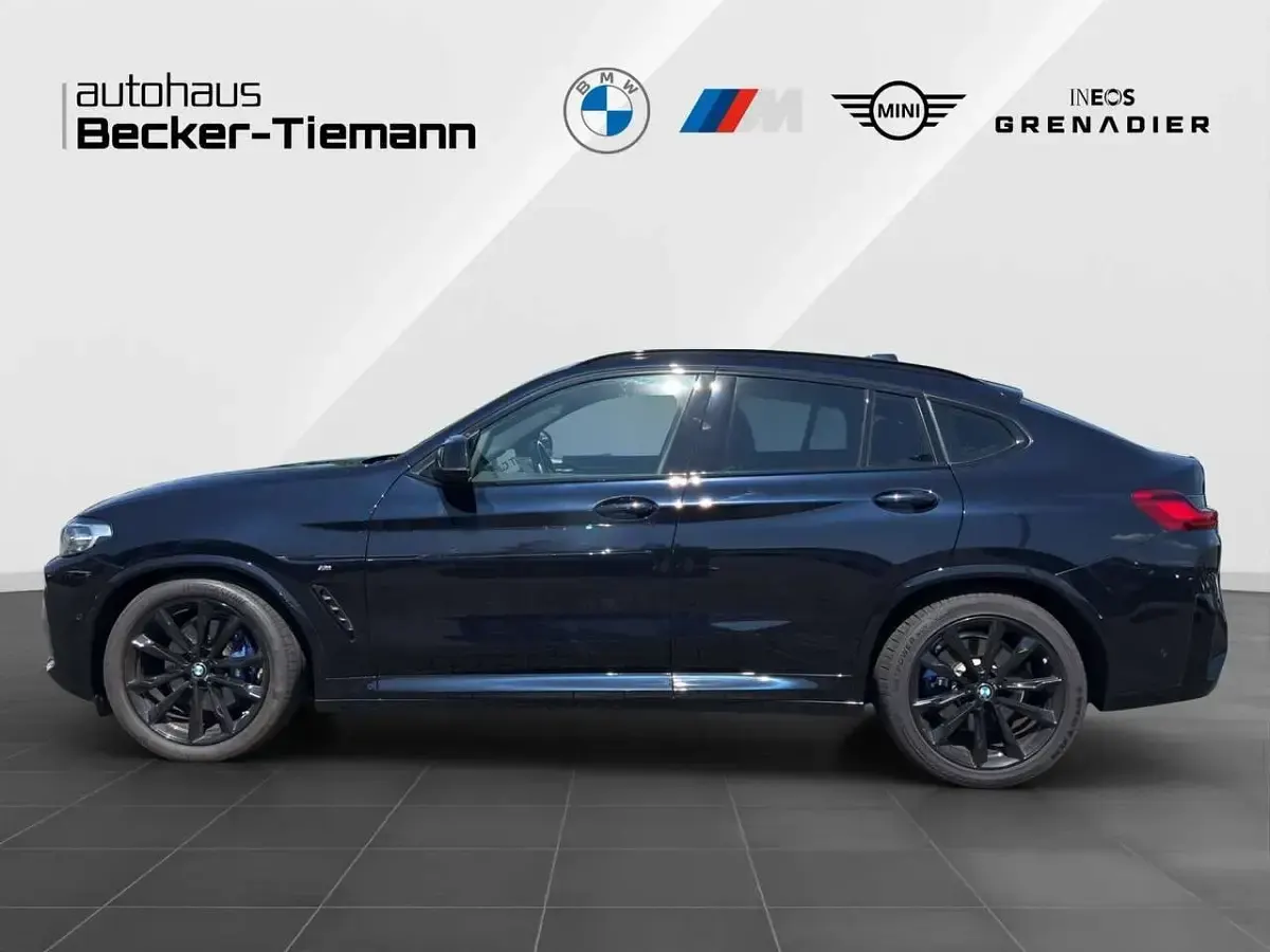 Gebraucht BMW X4 M M Sport 340 PS (250 kW) 2023 M carbonschwarz SUV