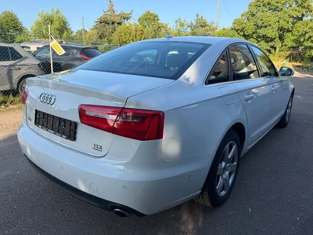 Gebraucht Audi A6 Sport 245 PS (180 kW) 2014 Weiß Limousine
