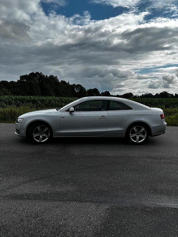 Gebraucht 2010 Audi A5 Coupé | 8.390 € (Guter Preis) - Bild 1/4