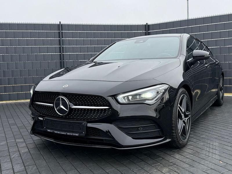 Gebraucht Mercedes CLA250 Shooting Brake AMG 224 PS (164 kW) 2020 Schwarz Kombi
