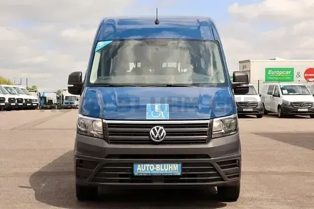 Gebraucht VW Crafter 102 PS (75 kW) 2020 Deep ocean blue Van