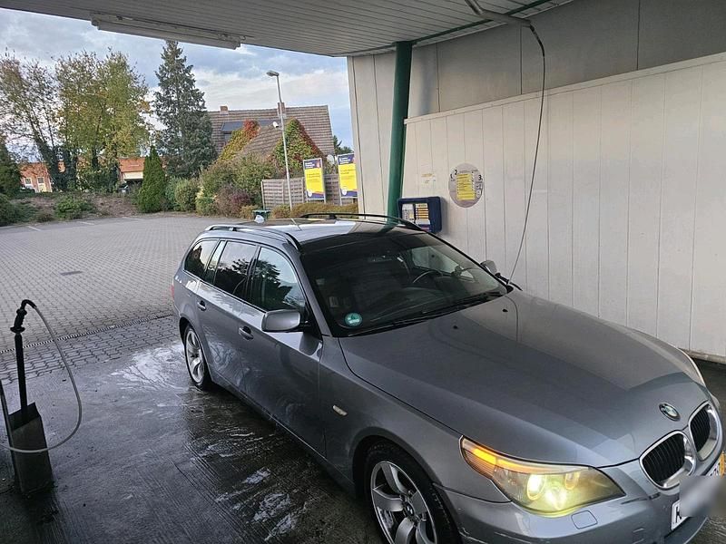 Gebraucht BMW 525 177 PS (130 kW) 2005 Kombi