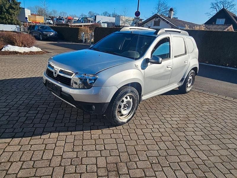 Grau Gebraucht 2013 Dacia Duster Lauréate SUV | 4.500 € (Guter Preis) - Bild 1/4