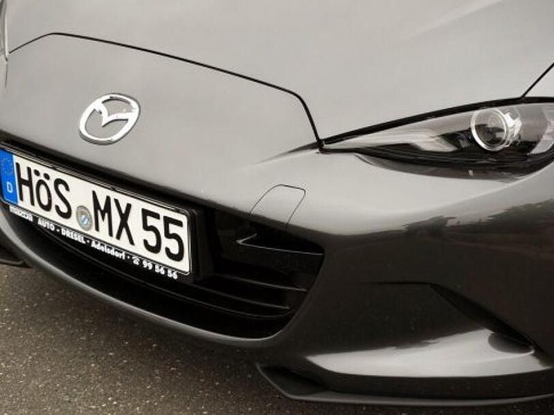 Neu Mazda MX5 Exclusive-Line 132 PS (97 kW) 2025 Machine gray Cabrio