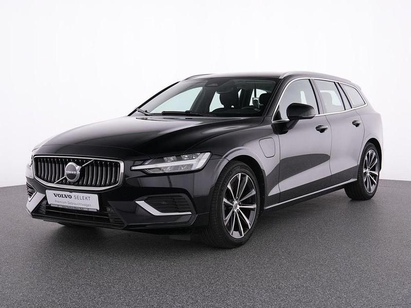 Gebraucht Volvo V60 Core 398 PS (292 kW) 2023 Schwarz Kombi