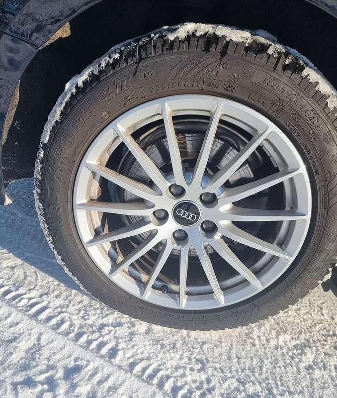 Gebraucht Audi A5 Cabriolet 190 PS (139 kW) 2020 Schwarz Cabrio