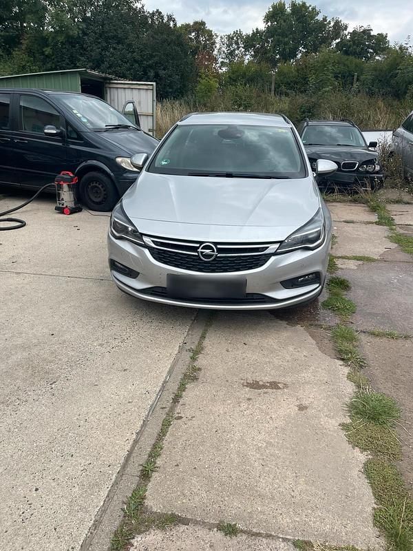 Gebraucht Opel Astra 136 PS (100 kW) 2019 Silber Kombi