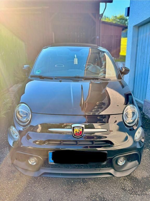 Gebraucht Abarth 595C Pista 160 PS (117 kW) 2018 Schwarz Cabrio