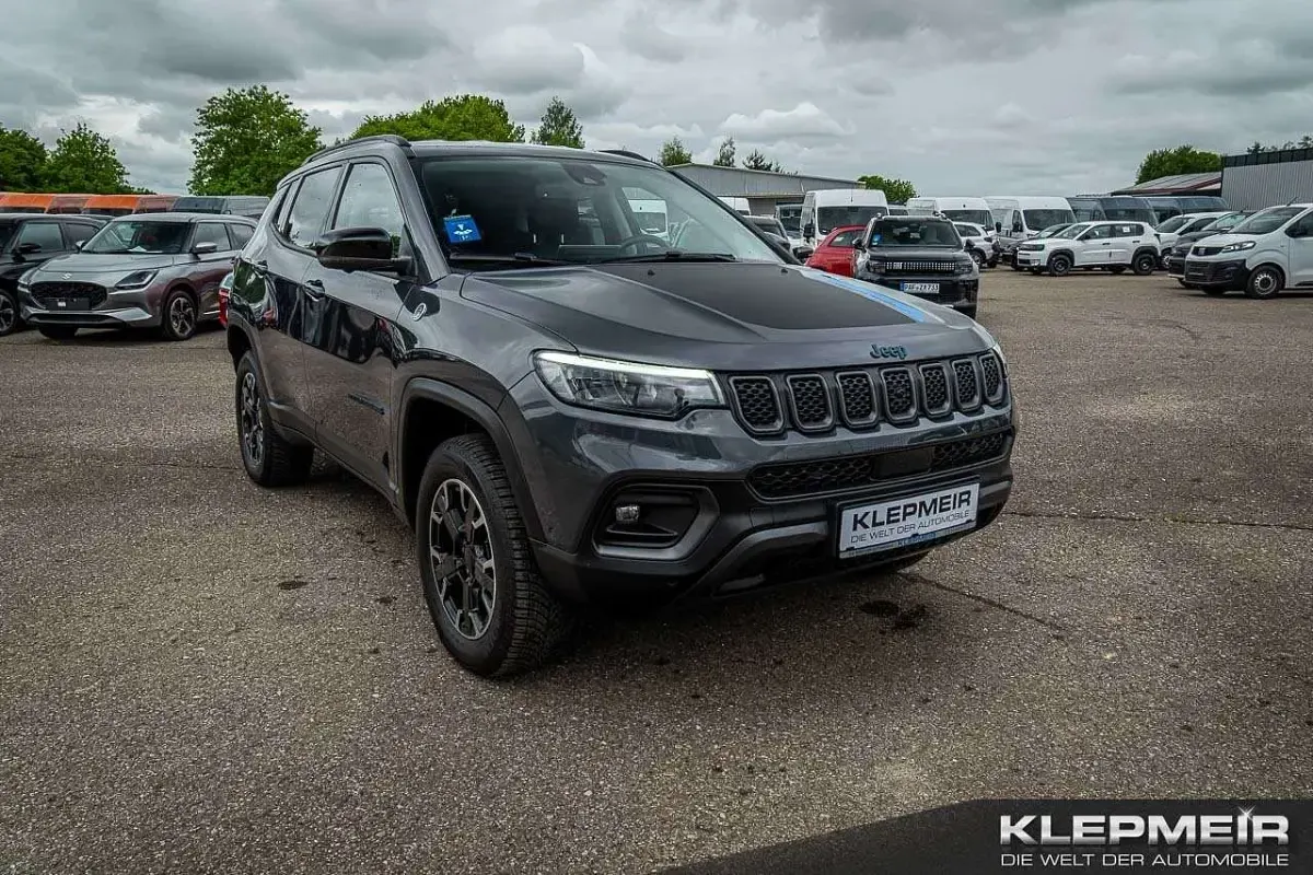 Brugt Jeep Compass Trailhawk 179 HK (131 kW) 2022 Grå SUV