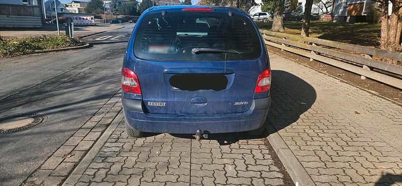 Gebraucht Renault Scénic 106 PS (77 kW) 2002 Blau Van / Kleinbus