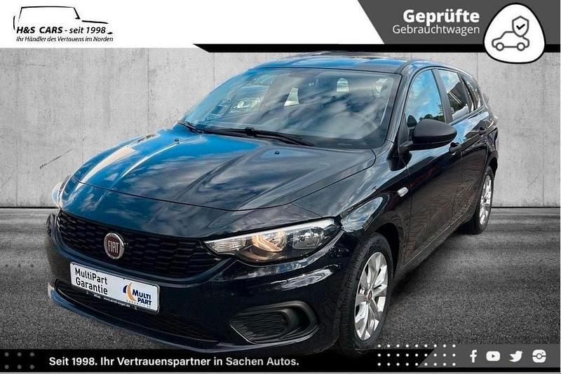 Gebraucht Fiat Tipo Lounge 95 PS (69 kW) 2019 Schwarz Limousine
