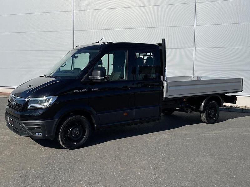 Schwarz Neu 2025 MAN TGE Van | 63.890 € (Etwas zu teuer) - Bild 1/4