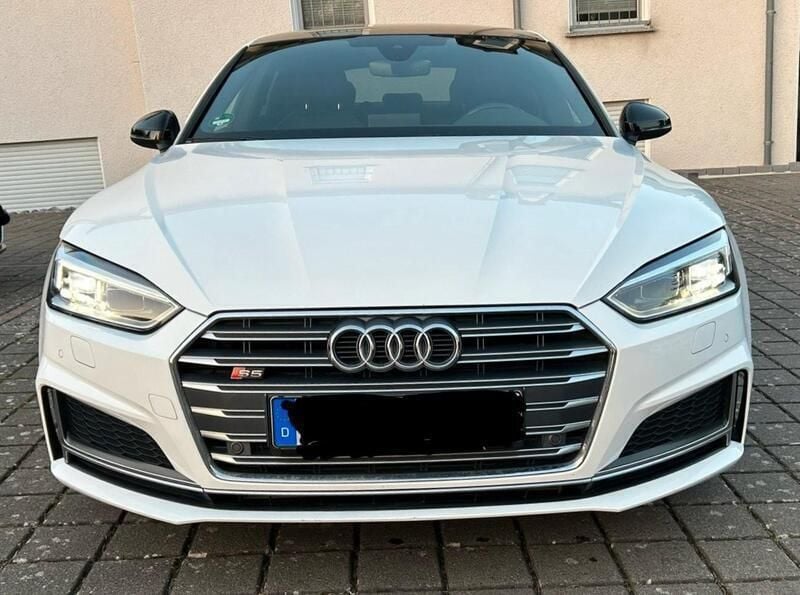 Weiß Gebraucht 2017 Audi S5 Sportback Comfort Kleinwagen | 30.000 € (Guter Preis) - Bild 1/4