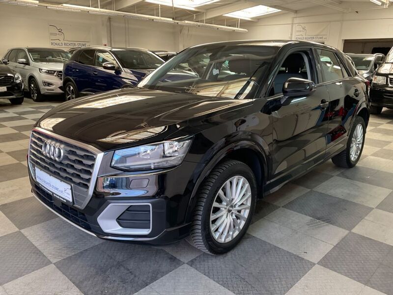 Schwarz Gebraucht 2018 Audi Q2 Design SUV | 14.999 € (Guter Preis) - Bild 1/4