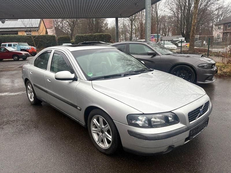 Gebraucht Volvo S60 179 PS (131 kW) 2002 Silber Limousine