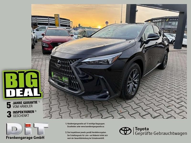 Titaniumschwarz metallic Gebraucht 2023 Lexus NX450h+ Executive Line SUV | 44.999 € (Fairer Preis) - Bild 1/4