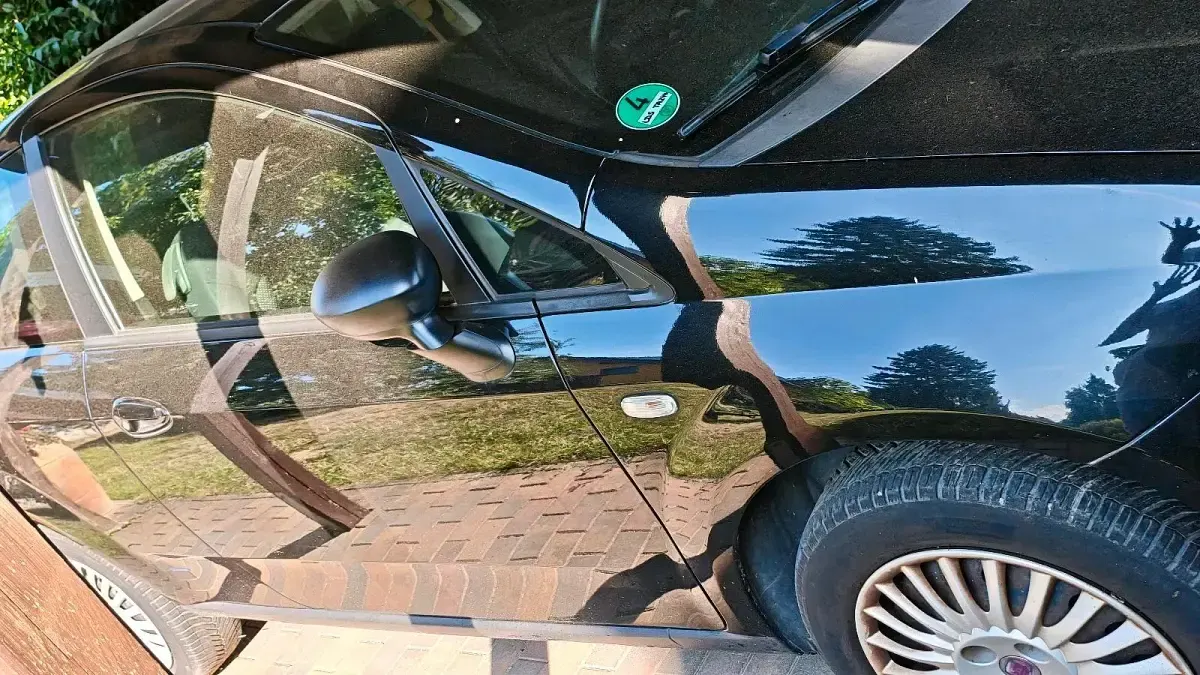 Gebraucht Fiat Punto 77 PS (56 kW) 2008 Schwarz Kleinwagen