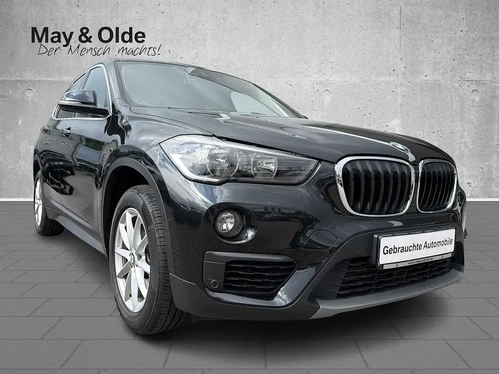 Gebraucht BMW X1 192 PS (141 kW) 2019 Black sapphire metallic SUV