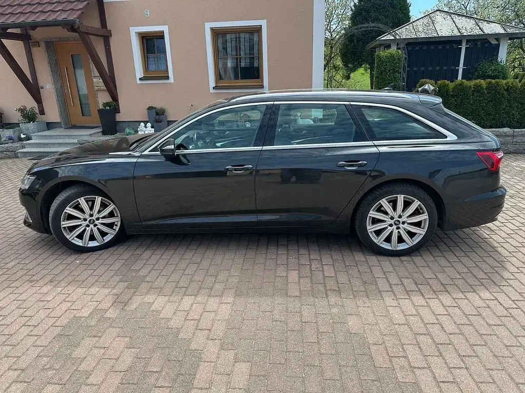 Gebraucht Audi A6 Advanced 286 PS (210 kW) 2021 Grau Kombi