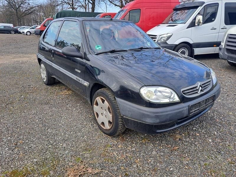 Gebraucht Citroën Saxo 60 PS (44 kW) 2002 Schwarz Kleinwagen