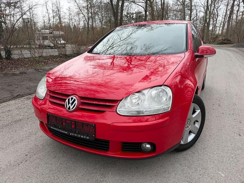 Gebraucht VW Golf V Trendline 80 PS (58 kW) 2009 Rot Kombi