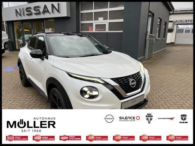 Pearl white / black Gebraucht 2024 Nissan Juke Tekna SUV | 26.490 € - Bild 1/4