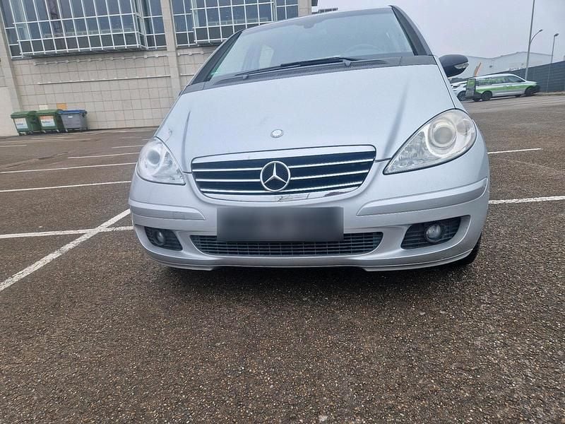 Gebraucht Mercedes A150 105 PS (77 kW) 2007 Silber Limousine