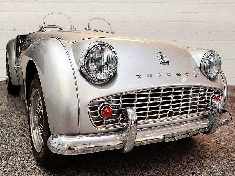 Gebraucht Triumph TR3 90 PS (66 kW) 1959 Silber Cabrio