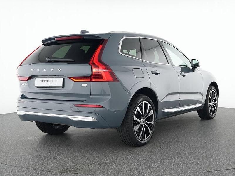 Gebraucht Volvo XC60 Plus 350 PS (257 kW) 2022 Grau SUV