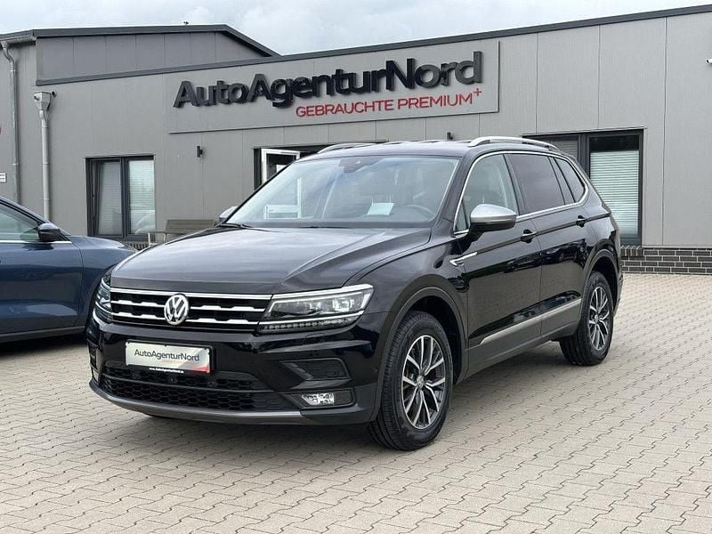 Schwarz Gebraucht 2021 VW Tiguan Allspace Comfortline SUV | 24.950 € (Guter Preis) - Bild 1/4